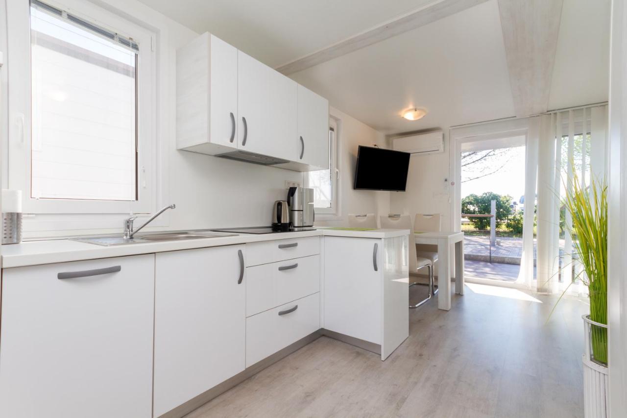 Appartement Bamboo Floating House Portorož Extérieur photo