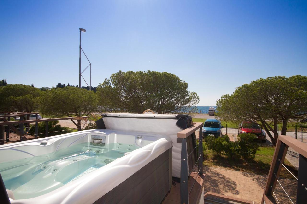 Appartement Bamboo Floating House Portorož Extérieur photo